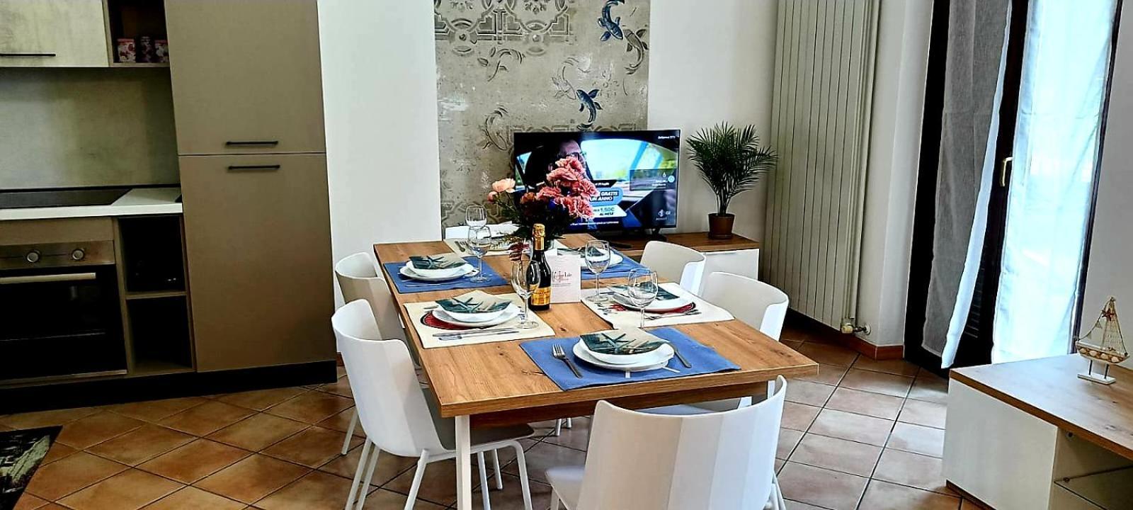 La Casa Dei Carta-New & Chic Apartment Lovere Exterior foto